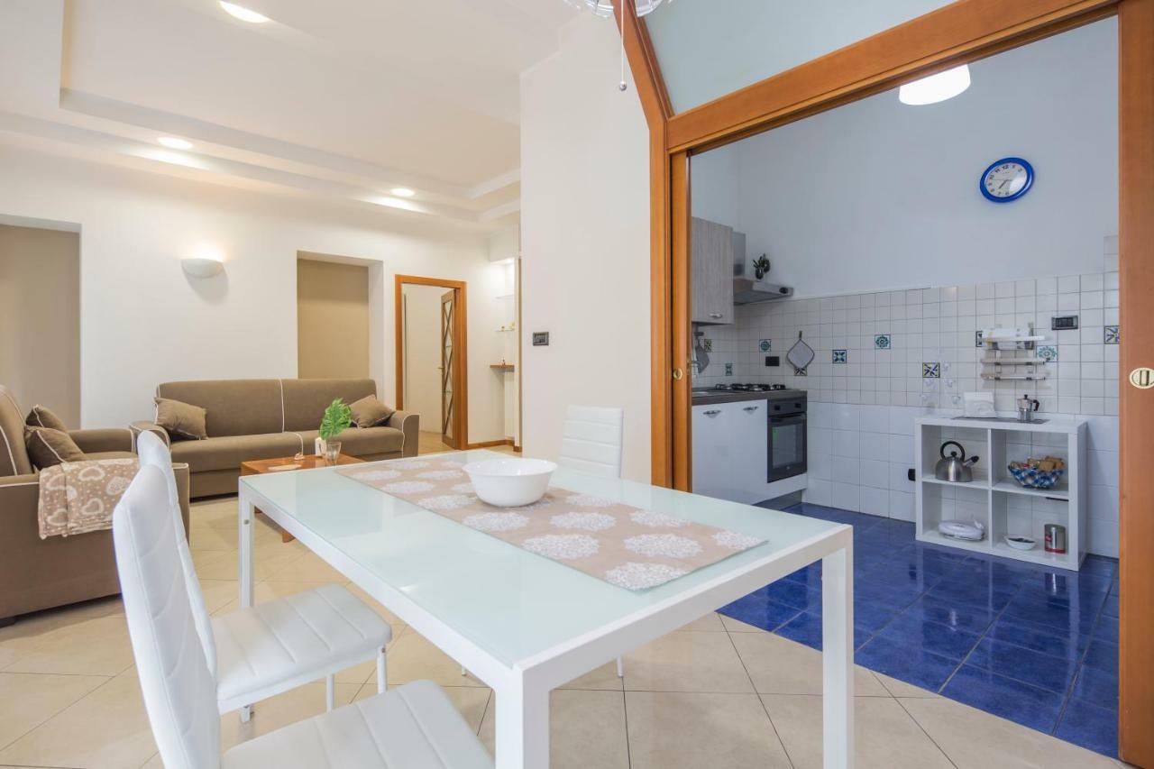 La Casa Di Genella Villa Salerno Buitenkant foto